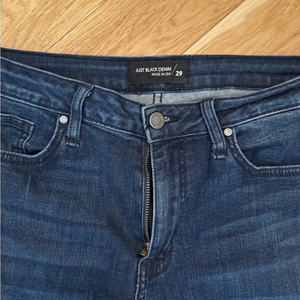 Just Black Denim Classic Blue Jean - Picture 2 of 3